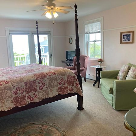 Payne'S Harbor View Inn Нью-Шорхэм Экстерьер фото