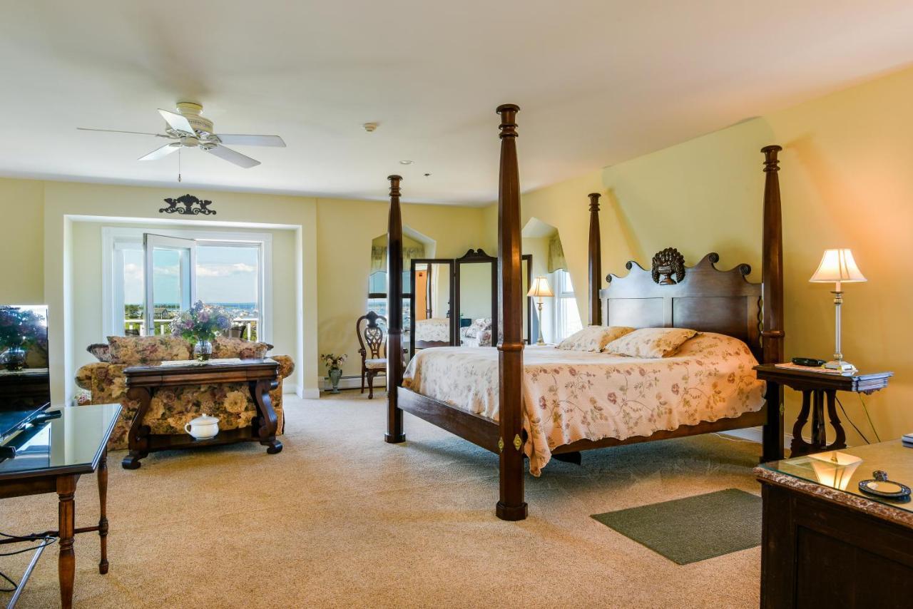 Payne'S Harbor View Inn Нью-Шорхэм Экстерьер фото